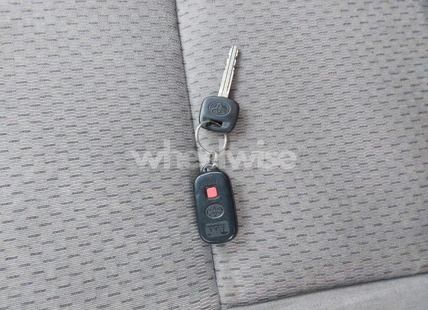 Photo 11 of 2004 Toyota Camry LE (VIN 4T1BE32K84U296728)