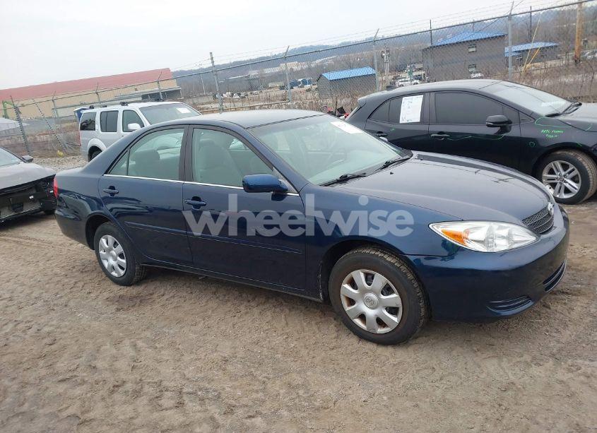 Photo 13 of 2004 Toyota Camry LE (VIN 4T1BE32K84U296728)