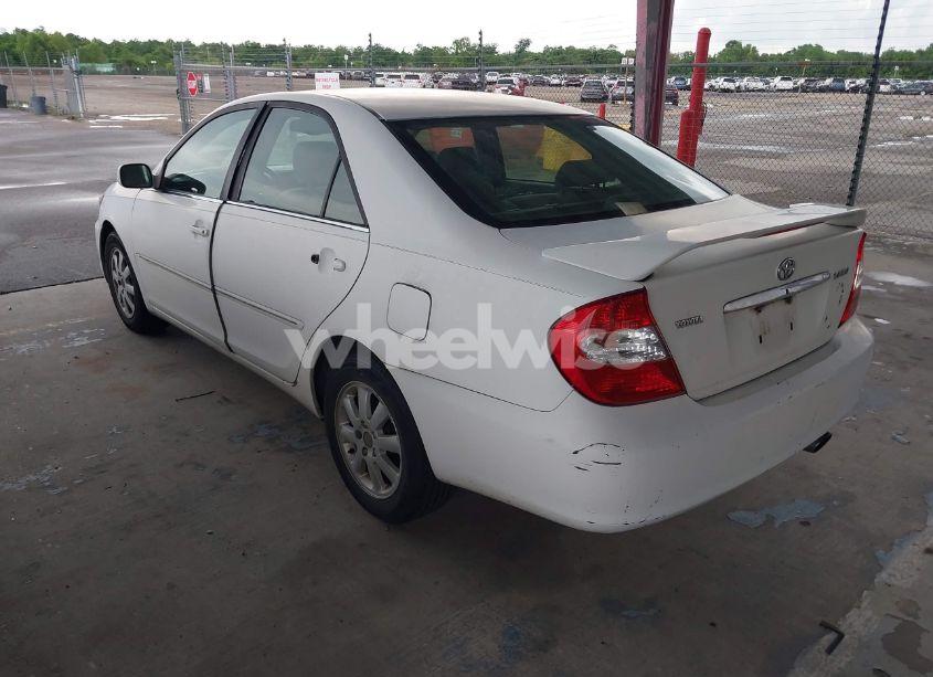 Photo 3 of 2004 Toyota Camry XLE (VIN 4T1BE32K84U327492)