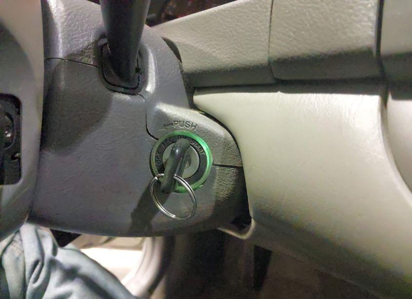 Photo 11 of 2004 Toyota Camry LE (VIN 4T1BE32K84U335298)