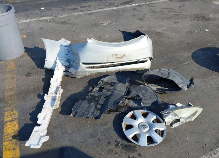 Photo 12 of 2004 Toyota Camry LE (VIN 4T1BE32K84U361819)