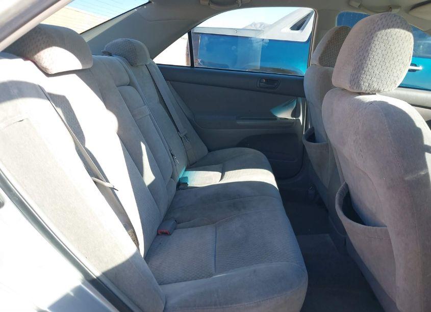 Photo 8 of 2004 Toyota Camry LE (VIN 4T1BE32K84U363473)