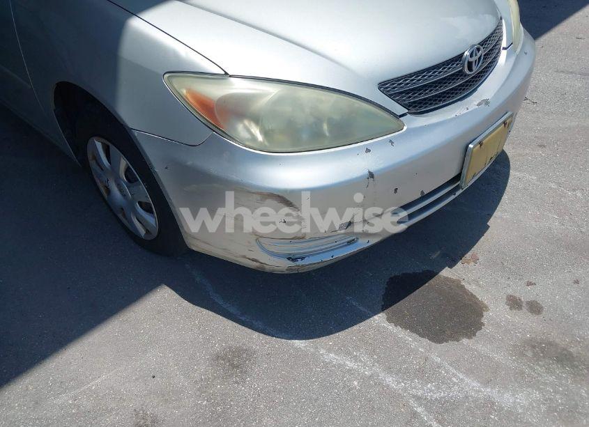 Photo 6 of 2004 Toyota Camry LE (VIN 4T1BE32K84U868946)
