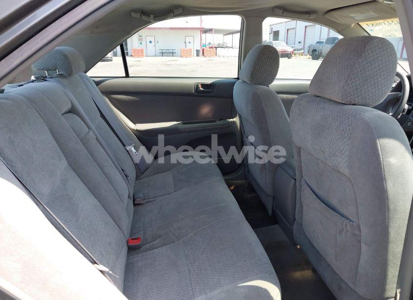 Photo 8 of 2004 Toyota Camry LE (VIN 4T1BE32K84U933276)