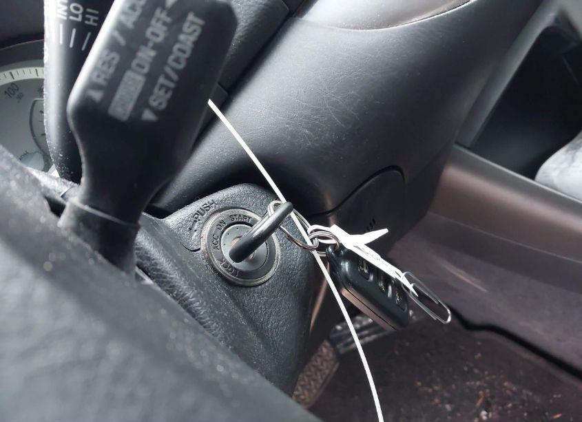 Photo 11 of 2004 Toyota Camry SE (VIN 4T1BE32K84U940583)