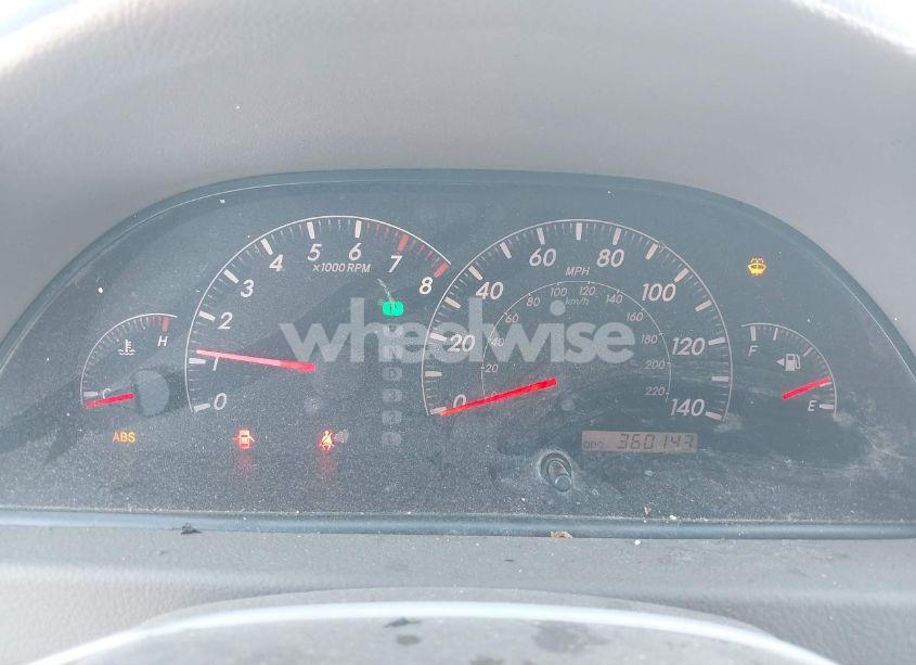 Photo 7 of 2005 Toyota Camry XLE (VIN 4T1BE32K85U001340)