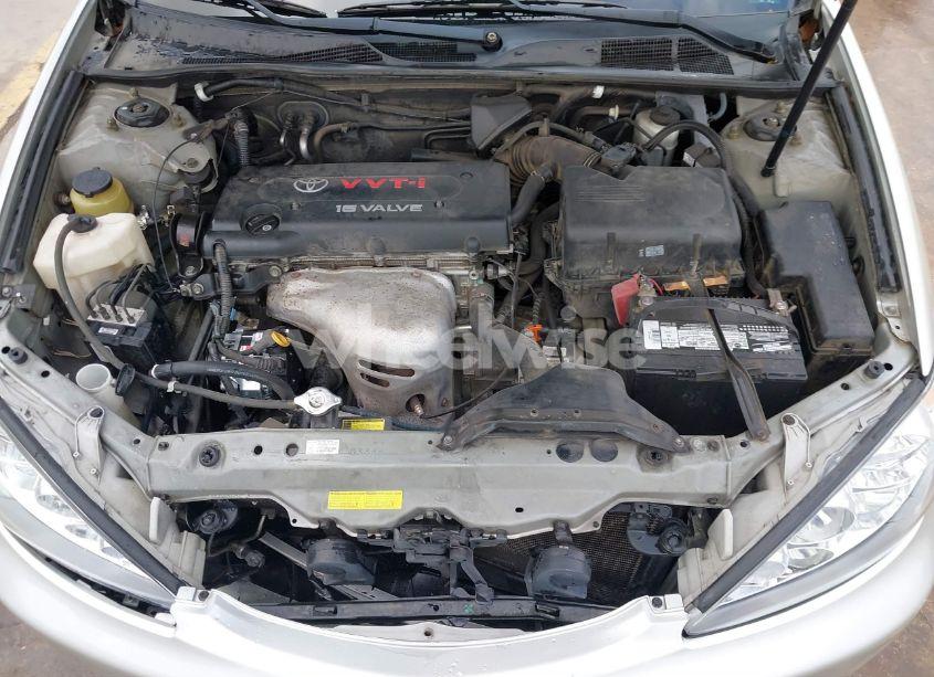 Photo 10 of 2005 Toyota Camry LE (VIN 4T1BE32K85U054586)