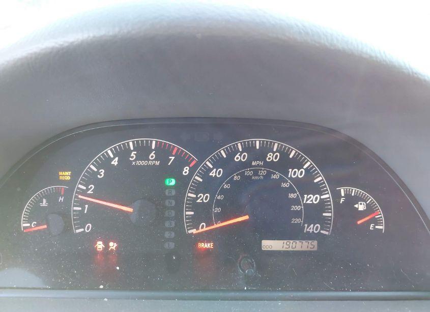 Photo 15 of 2005 Toyota Camry LE (VIN 4T1BE32K85U087040)