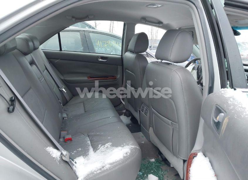 Photo 8 of 2005 Toyota Camry XLE (VIN 4T1BE32K85U092660)