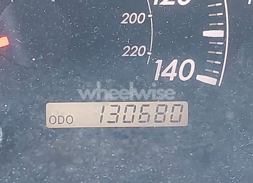 Photo 12 of 2005 Toyota Camry LE/SE/STD/XLE (VIN 4T1BE32K85U094571)