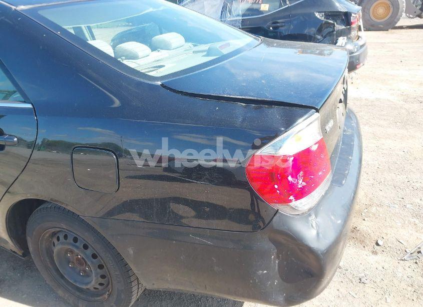 Photo 6 of 2005 Toyota Camry LE/SE/STD/XLE (VIN 4T1BE32K85U094571)