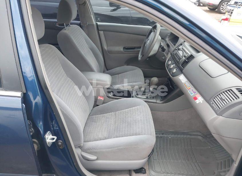 Photo 5 of 2005 Toyota Camry LE (VIN 4T1BE32K85U101891)