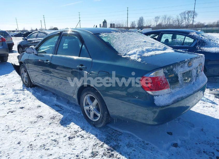Photo 3 of 2005 Toyota Camry LE/SE/STD/XLE (VIN 4T1BE32K85U382476)