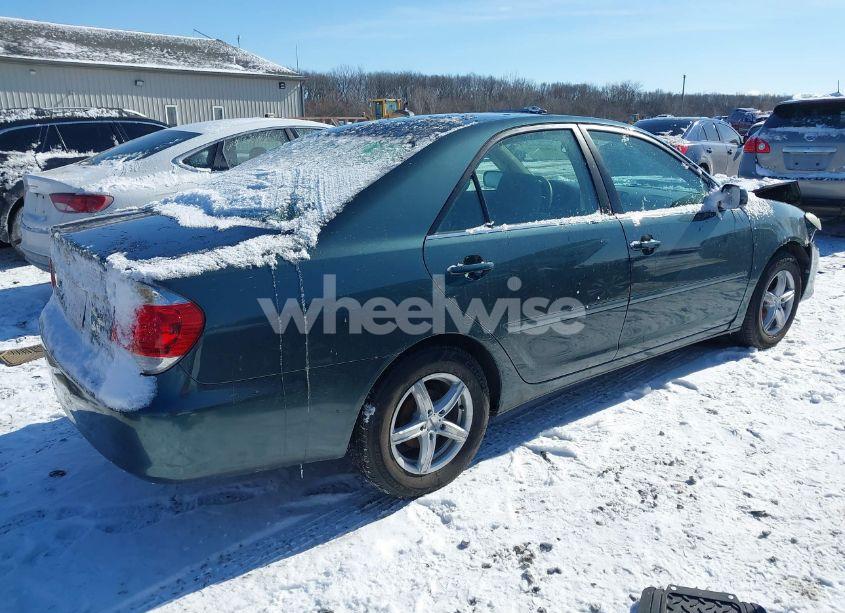 Photo 4 of 2005 Toyota Camry LE/SE/STD/XLE (VIN 4T1BE32K85U382476)
