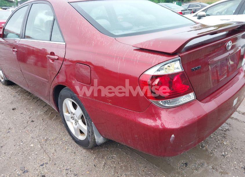 Photo 12 of 2005 Toyota Camry SE (VIN 4T1BE32K85U387242)
