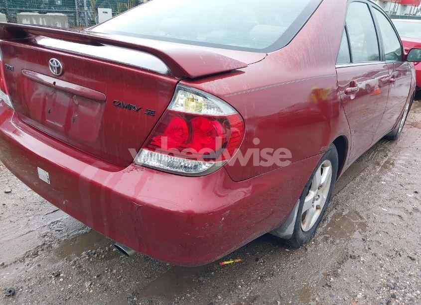 Photo 13 of 2005 Toyota Camry SE (VIN 4T1BE32K85U387242)