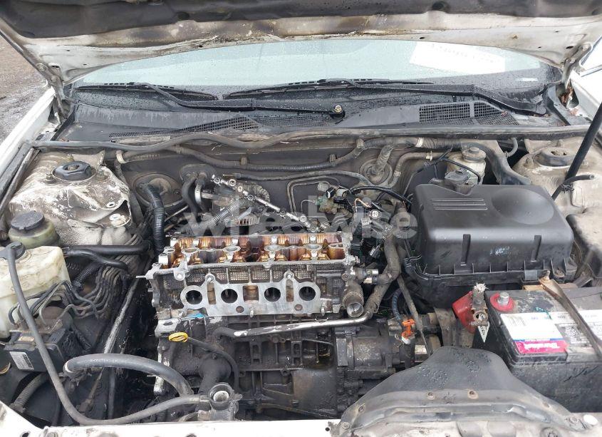 Photo 10 of 2005 Toyota Camry LE (VIN 4T1BE32K85U405710)