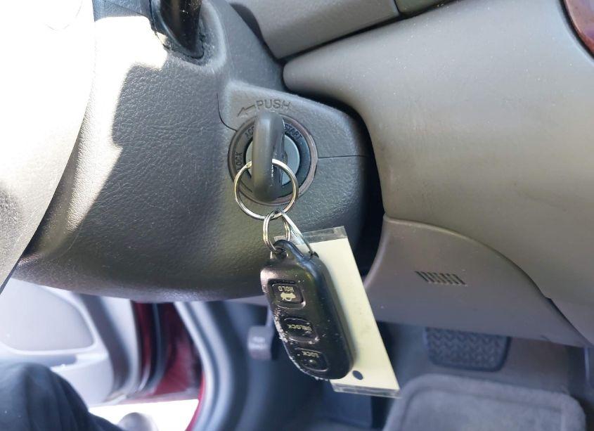 Photo 11 of 2005 Toyota Camry XLE (VIN 4T1BE32K85U420112)