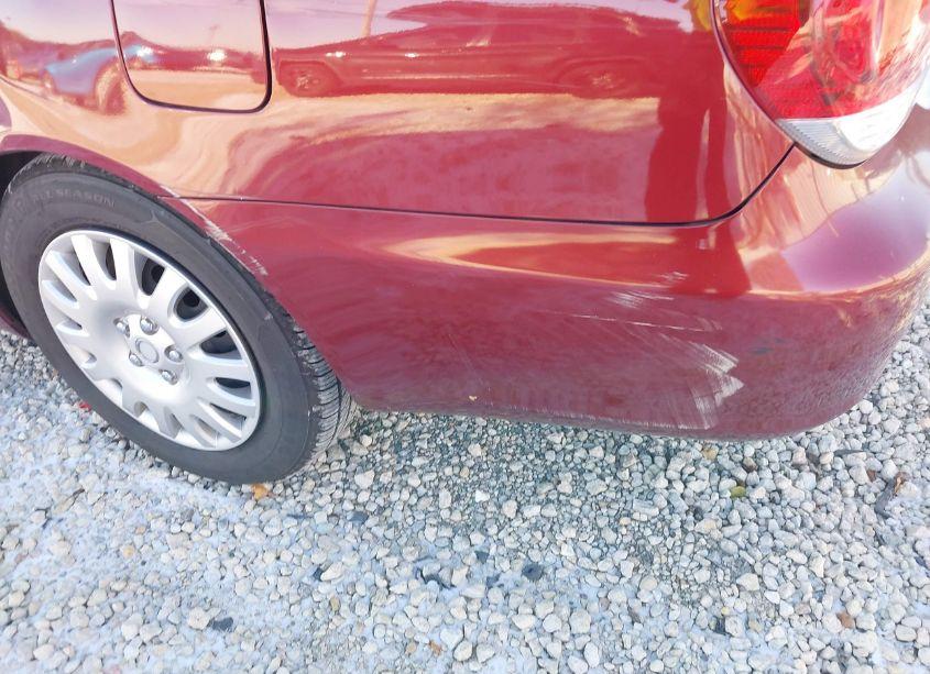 Photo 13 of 2005 Toyota Camry XLE (VIN 4T1BE32K85U420112)