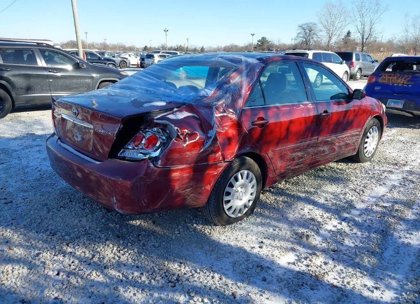 Photo 4 of 2005 Toyota Camry XLE (VIN 4T1BE32K85U420112)