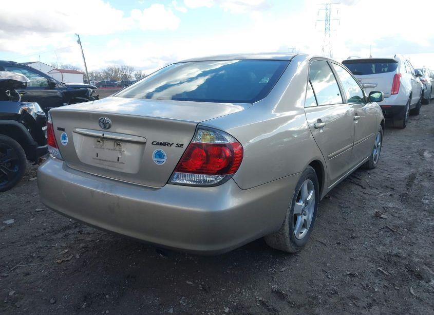Photo 4 of 2005 Toyota Camry SE (VIN 4T1BE32K85U523028)
