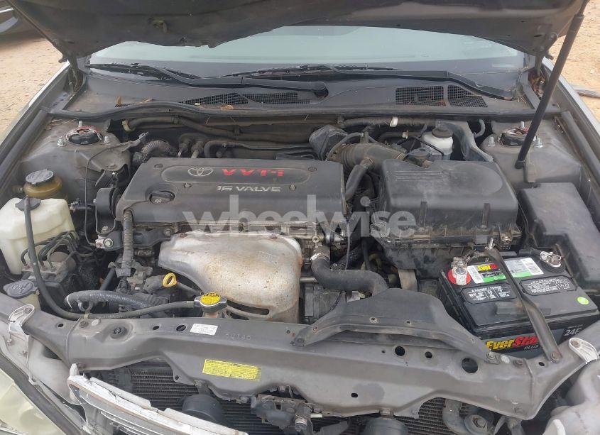 Photo 10 of 2005 Toyota Camry LE (VIN 4T1BE32K85U547409)