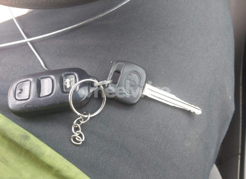 Photo 11 of 2005 Toyota Camry LE (VIN 4T1BE32K85U547409)