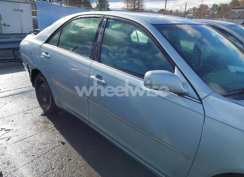 Photo 13 of 2005 Toyota Camry LE (VIN 4T1BE32K85U557597)