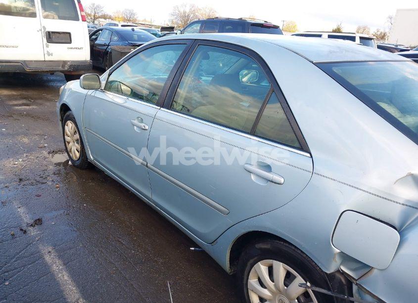 Photo 14 of 2005 Toyota Camry LE (VIN 4T1BE32K85U557597)