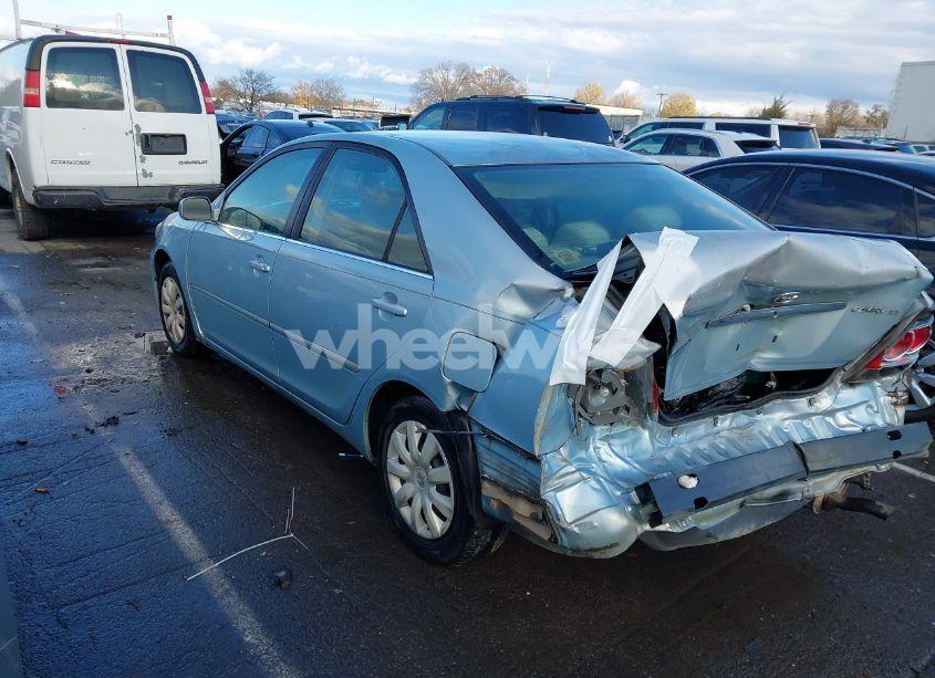 Photo 3 of 2005 Toyota Camry LE (VIN 4T1BE32K85U557597)
