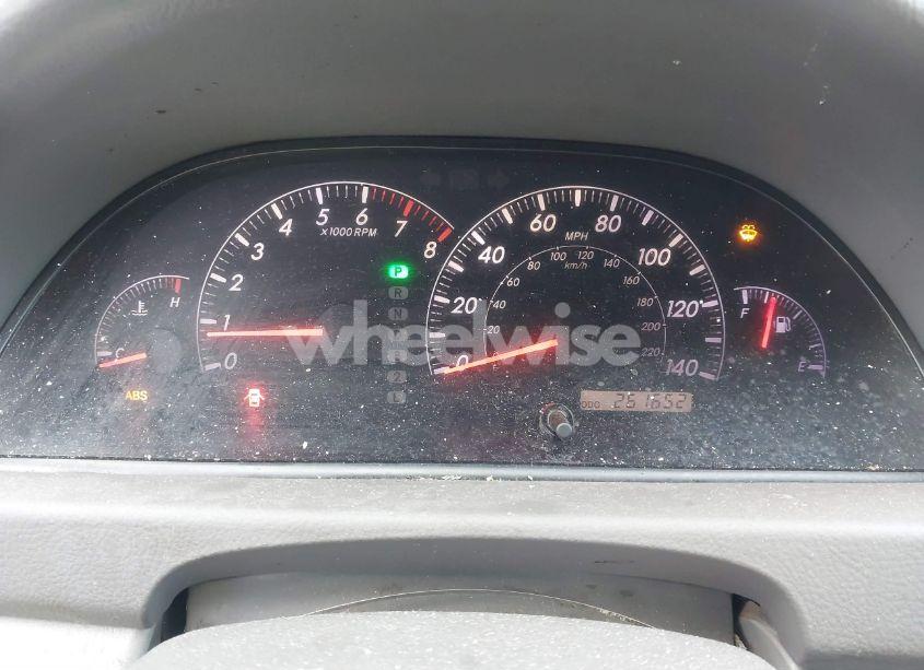 Photo 7 of 2005 Toyota Camry LE (VIN 4T1BE32K85U557597)