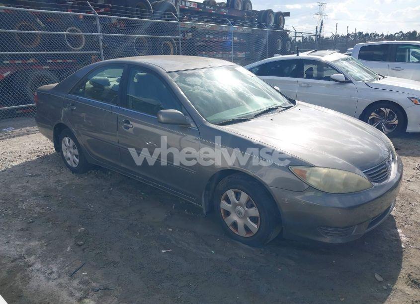 Photo 13 of 2005 Toyota Camry LE (VIN 4T1BE32K85U573296)