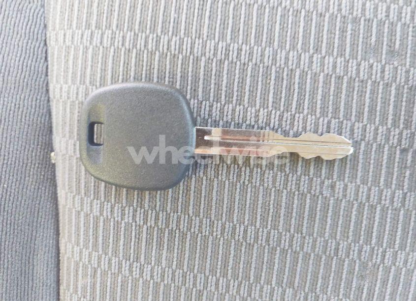 Photo 11 of 2005 Toyota Camry LE (VIN 4T1BE32K85U583746)