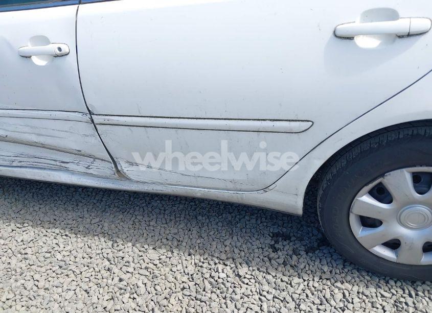 Photo 12 of 2005 Toyota Camry LE (VIN 4T1BE32K85U605146)