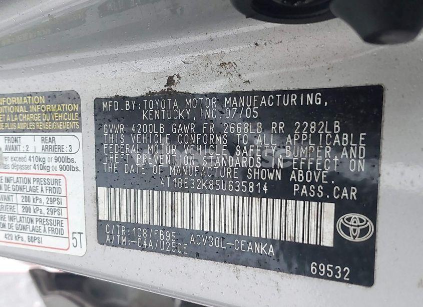 Photo 9 of 2005 Toyota Camry STD (VIN 4T1BE32K85U635814)