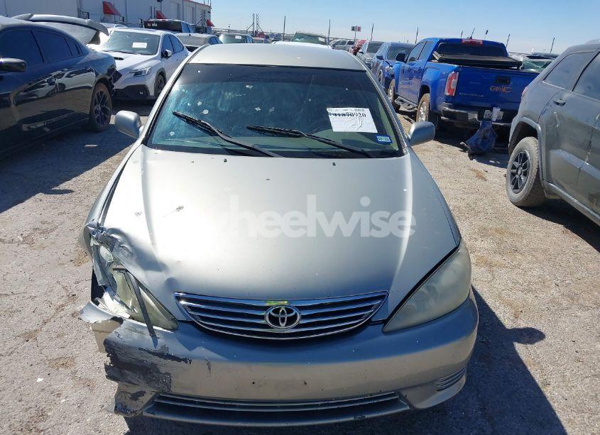 Photo 12 of 2005 Toyota Camry LE (VIN 4T1BE32K85U991020)