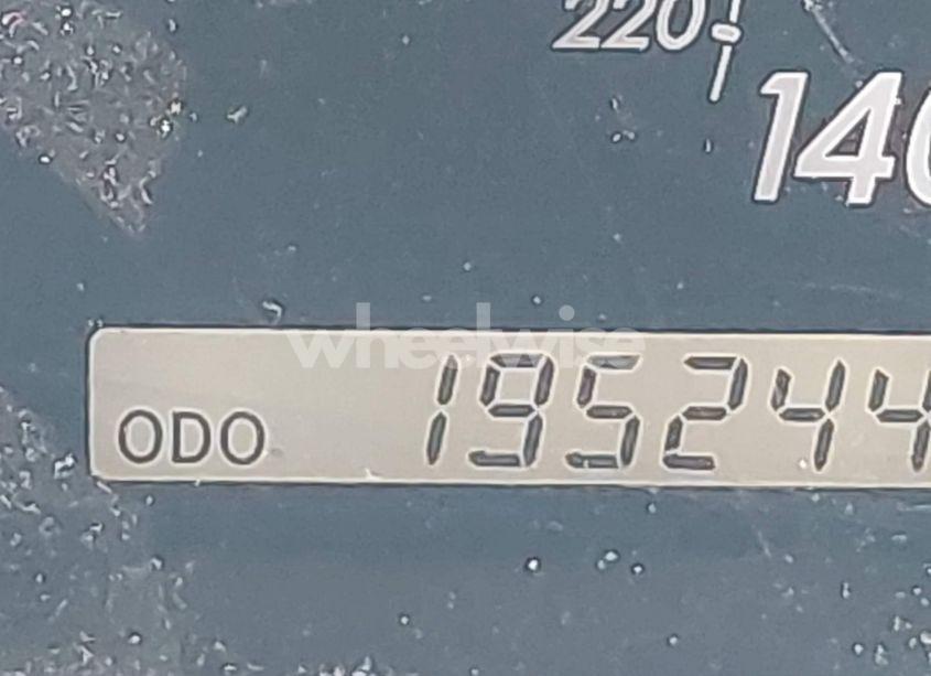Photo 15 of 2005 Toyota Camry LE (VIN 4T1BE32K85U991020)