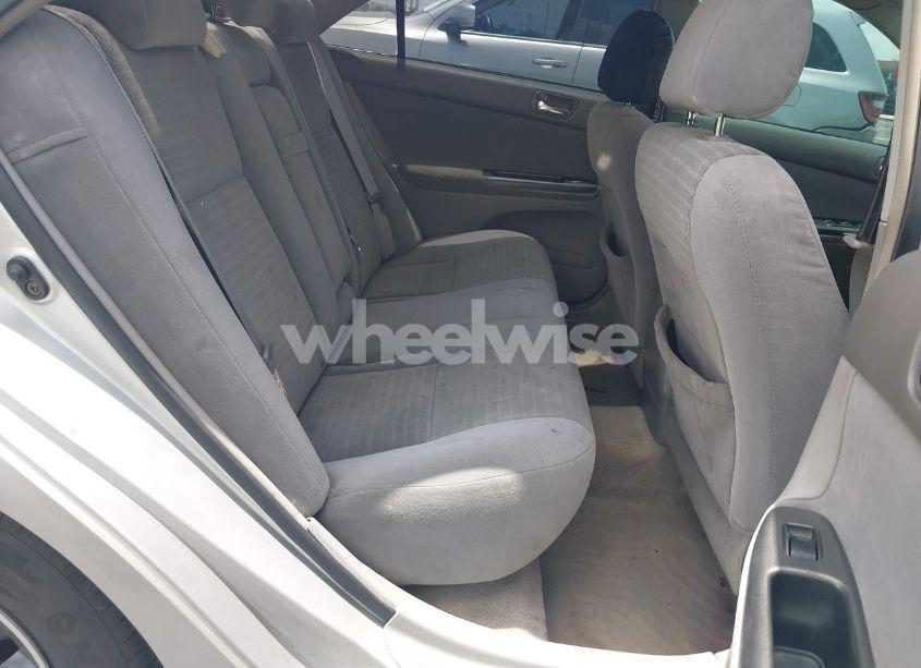 Photo 8 of 2006 Toyota Camry STD (VIN 4T1BE32K86U134326)