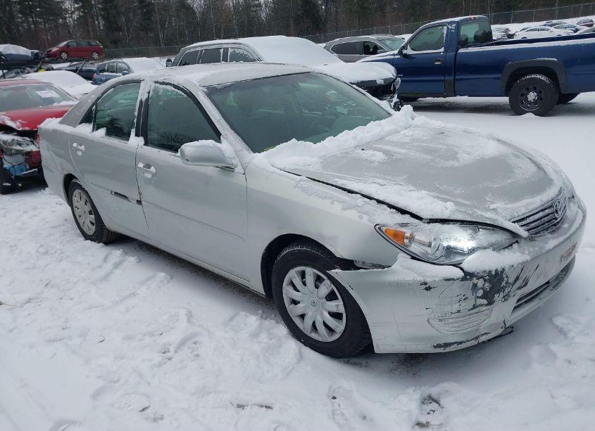 2006 Toyota Camry LE (VIN 4T1BE32K86U698736) main photo