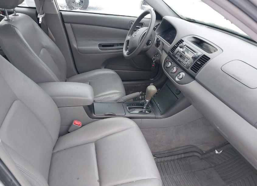 Photo 5 of 2006 Toyota Camry LE (VIN 4T1BE32K86U698736)