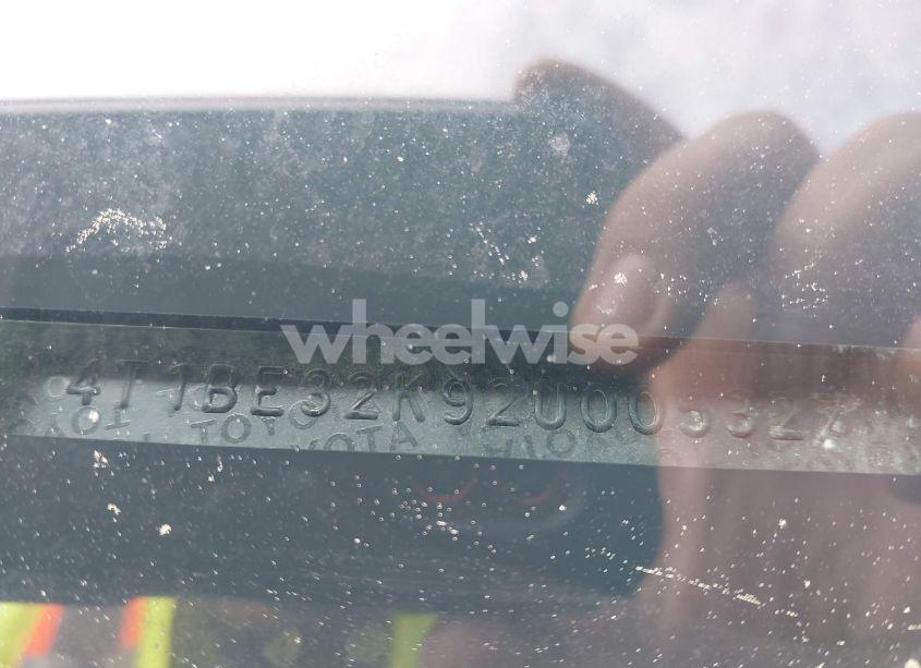 Photo 9 of 2002 Toyota Camry LE (VIN 4T1BE32K92U005327)