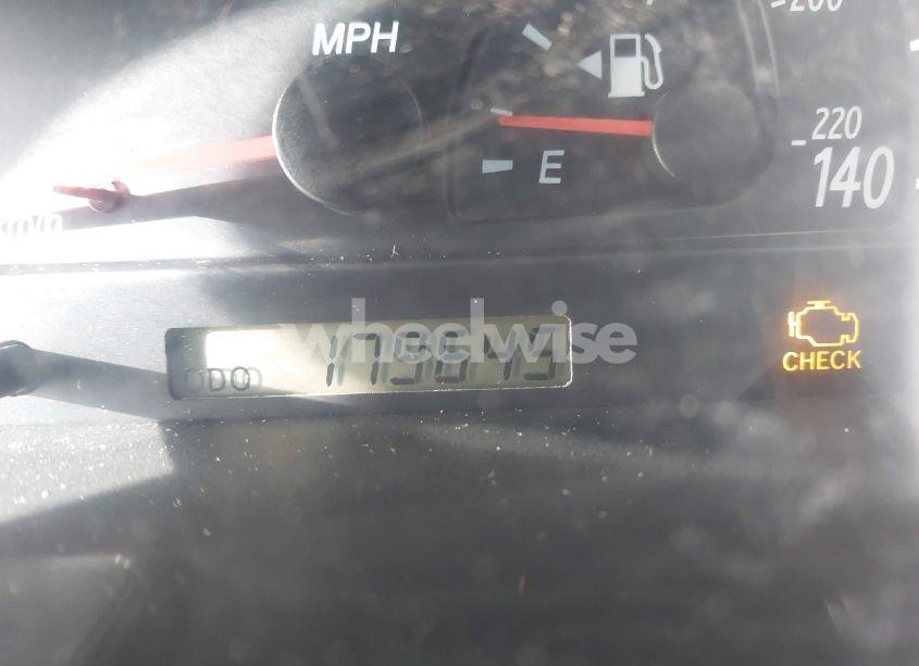 Photo 12 of 2002 Toyota Camry LE (VIN 4T1BE32K92U028980)