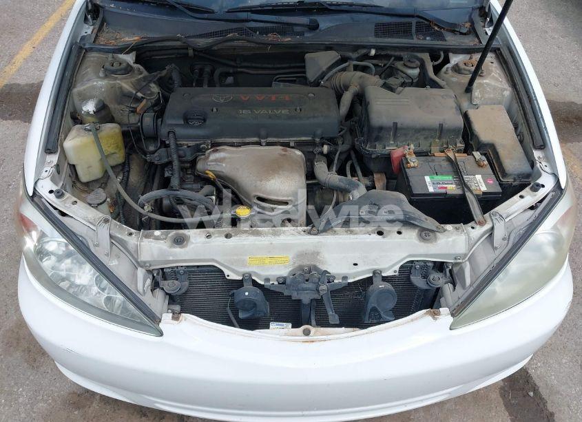 Photo 10 of 2002 Toyota Camry LE (VIN 4T1BE32K92U047903)