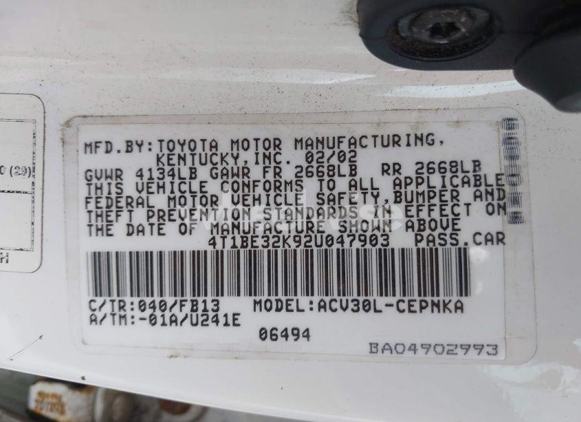 Photo 9 of 2002 Toyota Camry LE (VIN 4T1BE32K92U047903)