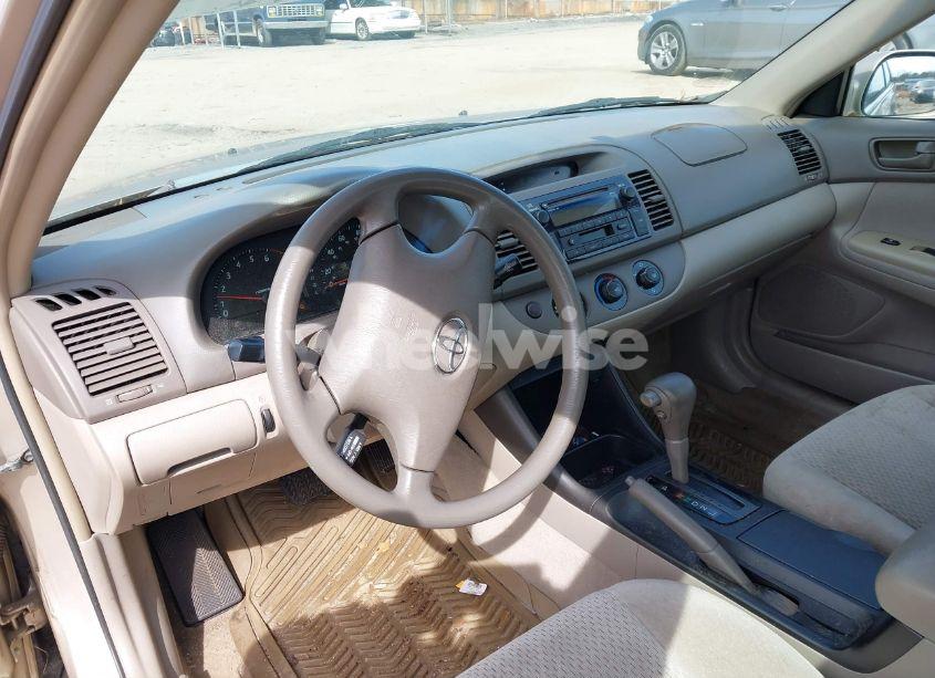 Photo 13 of 2002 Toyota Camry LE (VIN 4T1BE32K92U069139)