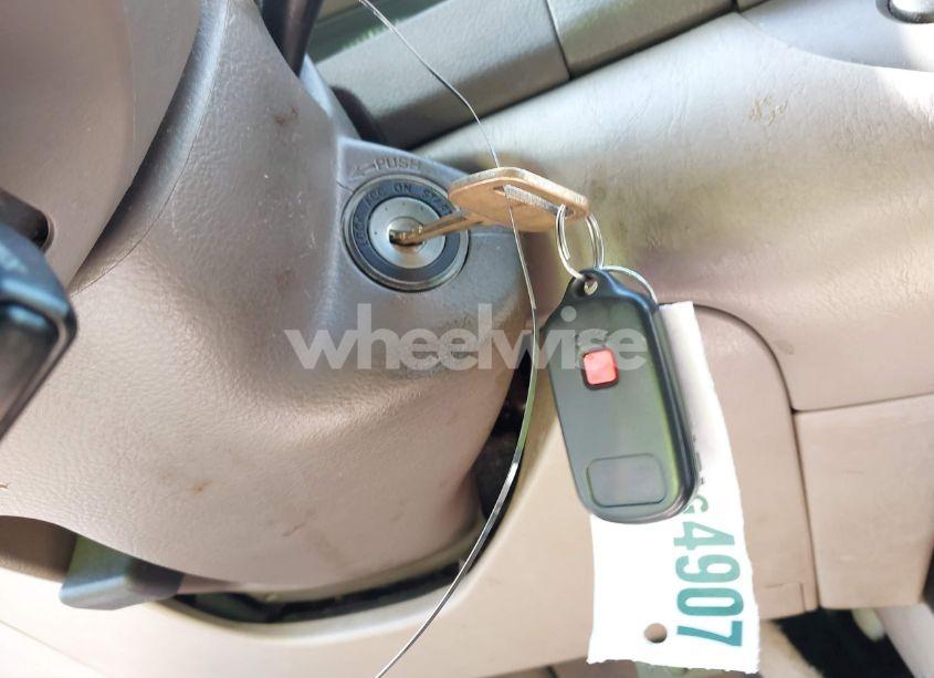 Photo 11 of 2002 Toyota Camry LE (VIN 4T1BE32K92U092811)