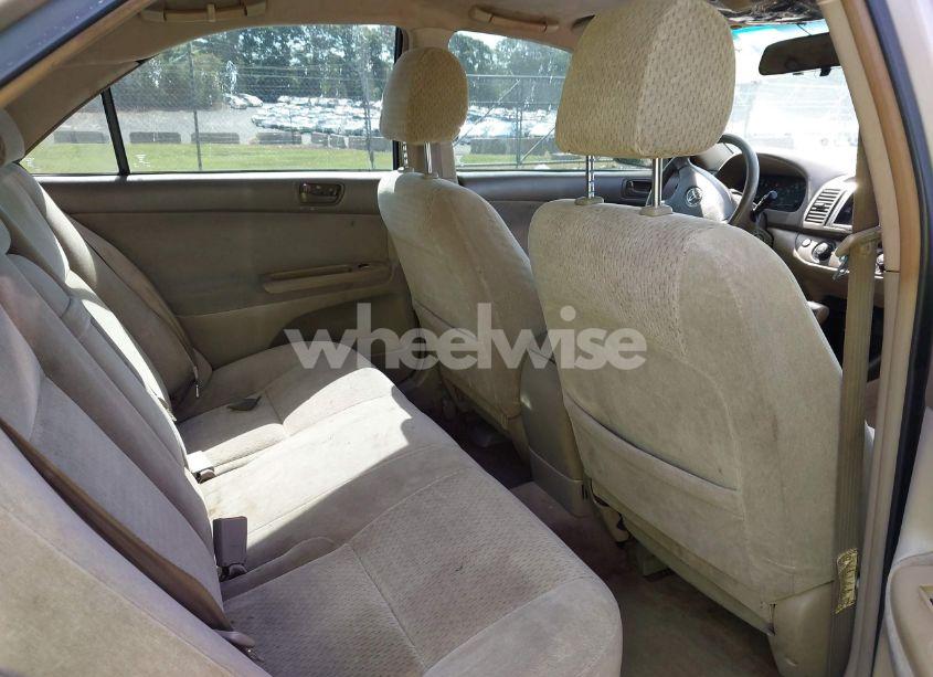 Photo 8 of 2002 Toyota Camry LE (VIN 4T1BE32K92U092811)