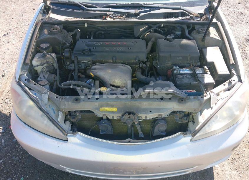 Photo 10 of 2002 Toyota Camry LE (VIN 4T1BE32K92U114712)