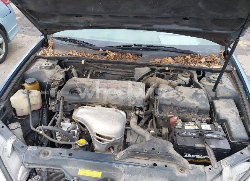 Photo 10 of 2002 Toyota Camry LE (VIN 4T1BE32K92U569897)