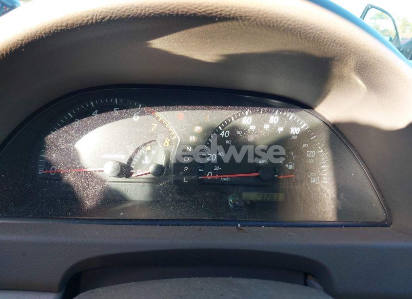 Photo 7 of 2002 Toyota Camry LE (VIN 4T1BE32K92U570578)